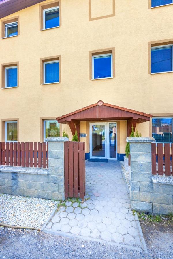 Apartman Hugo Veľký Slavkov エクステリア 写真