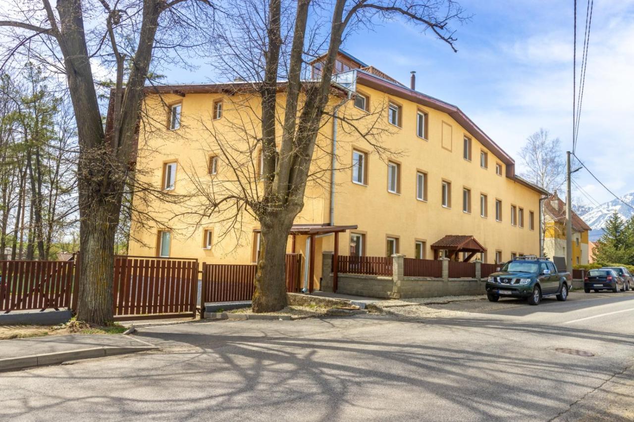 Apartman Hugo Veľký Slavkov エクステリア 写真